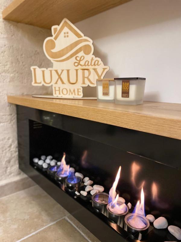 Lata Luxury Home Casa Vacanze ブリンディジ エクステリア 写真