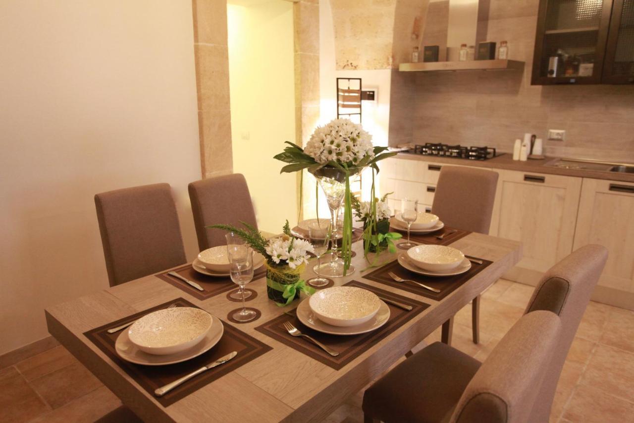 Lata Luxury Home Casa Vacanze ブリンディジ エクステリア 写真