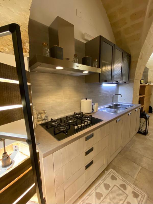 Lata Luxury Home Casa Vacanze ブリンディジ エクステリア 写真