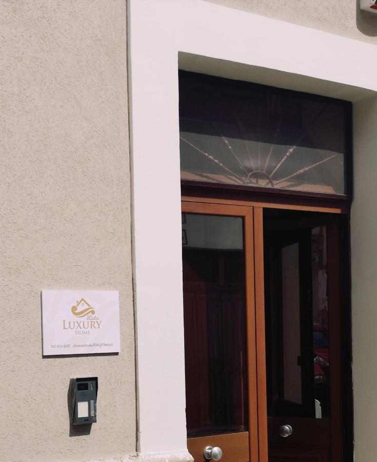 Lata Luxury Home Casa Vacanze ブリンディジ エクステリア 写真